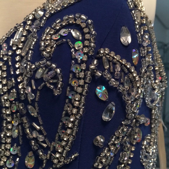 PROM Dress, ARIA Brand - Picture 6 of 6